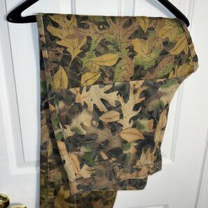 Gender Mountain Leaf pattern Camouflage Outdoor Game Pants size 42 x 34